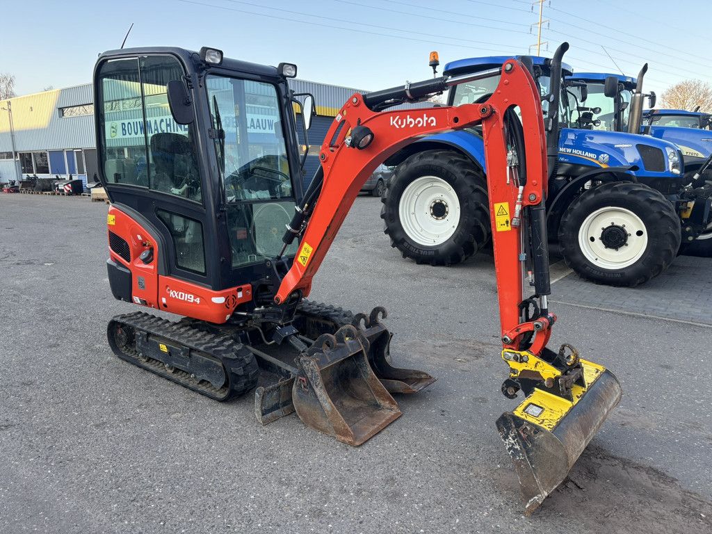 KUBOTA KX019-4