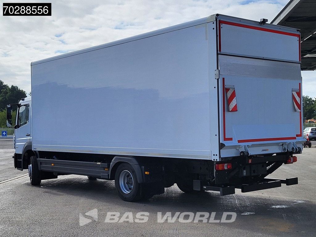 Mercedes Atego 1527 4X2 15tonner Automatic 1500kg Ladebordwand Euro 6