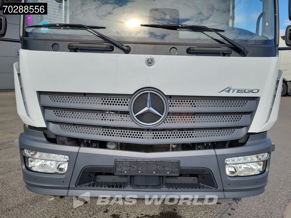 Mercedes Atego 1527 4X2 15tonner Automatic 1500kg Ladebordwand Euro 6