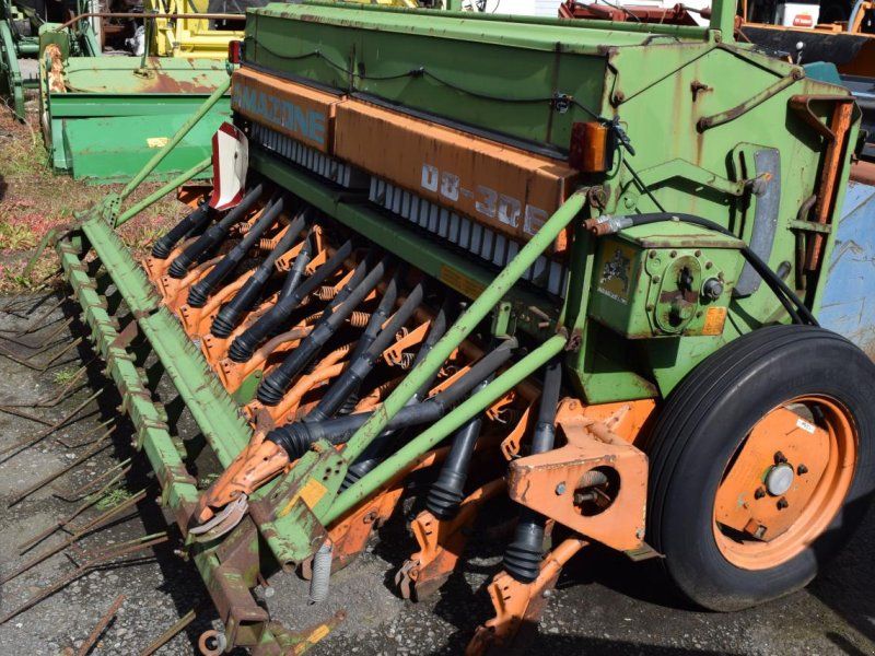 Amazone D8/30E