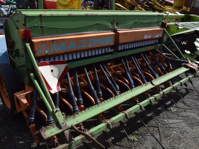 Amazone D8/30E