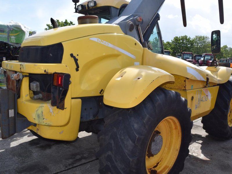New Holland LM 430