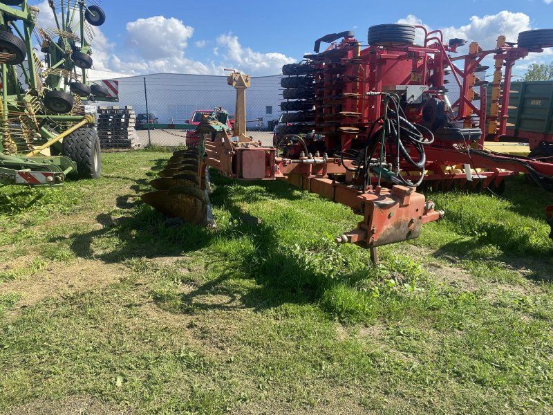 Kverneland BE 100