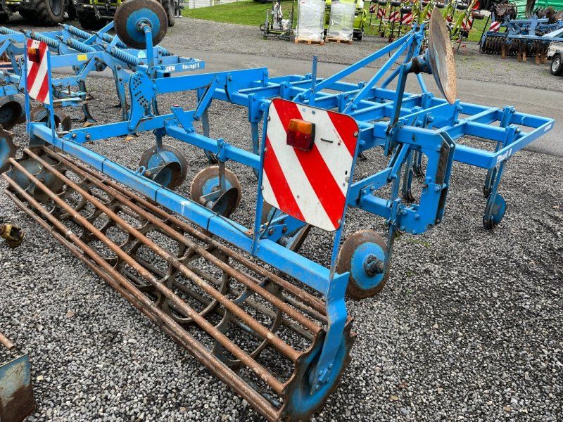 Lemken THORIT 8/300, Mulchsaat, zusätzlich Flügelschare dabei
