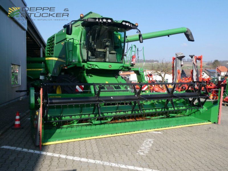 John Deere T550 HM mit 620R + SWW