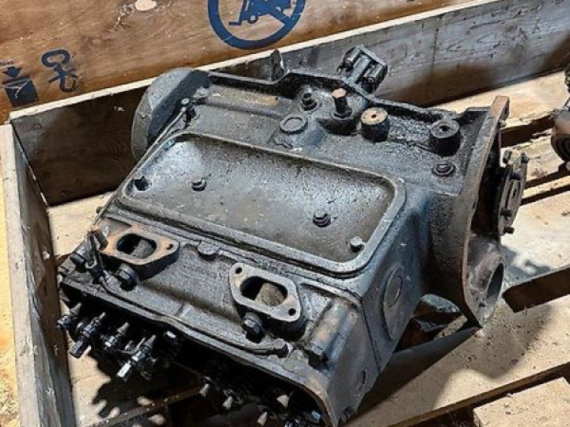 Motor OM636  U411 Ersatzteilspender
