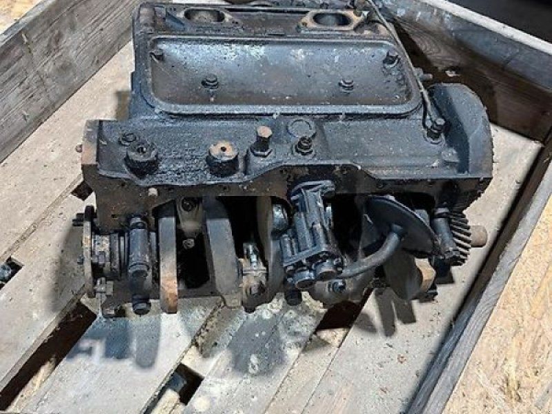 Motor OM636  U411 Ersatzteilspender