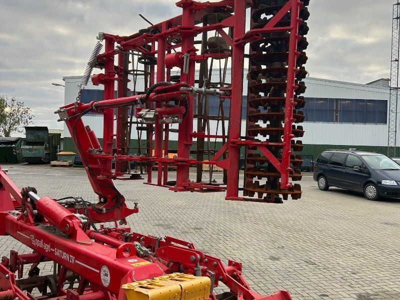Opall-Agri Saturn IV 6
