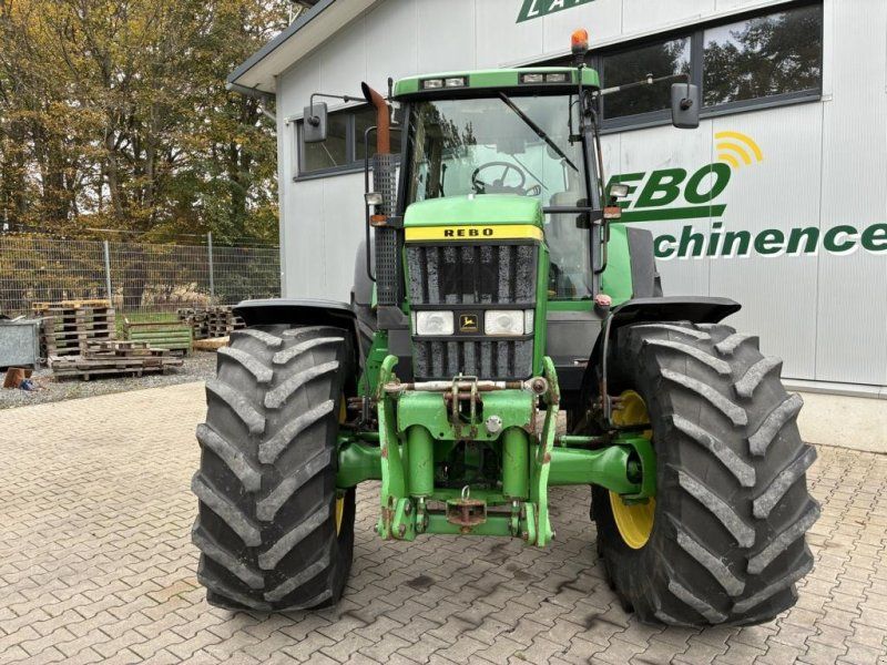John Deere 7810