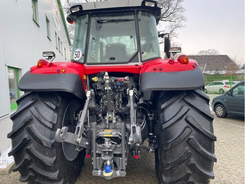 Massey Ferguson 6S.135 Dyna-VT EFFICIENT