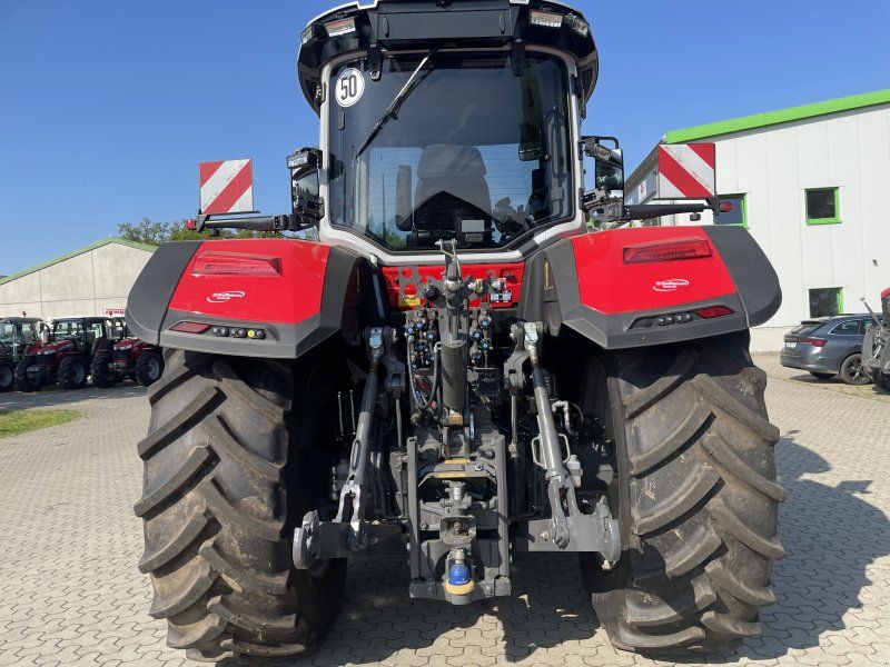 Massey Ferguson 8S.265 Dyna-VT EXCLUSIVE