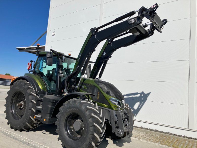 Valtra Q 285