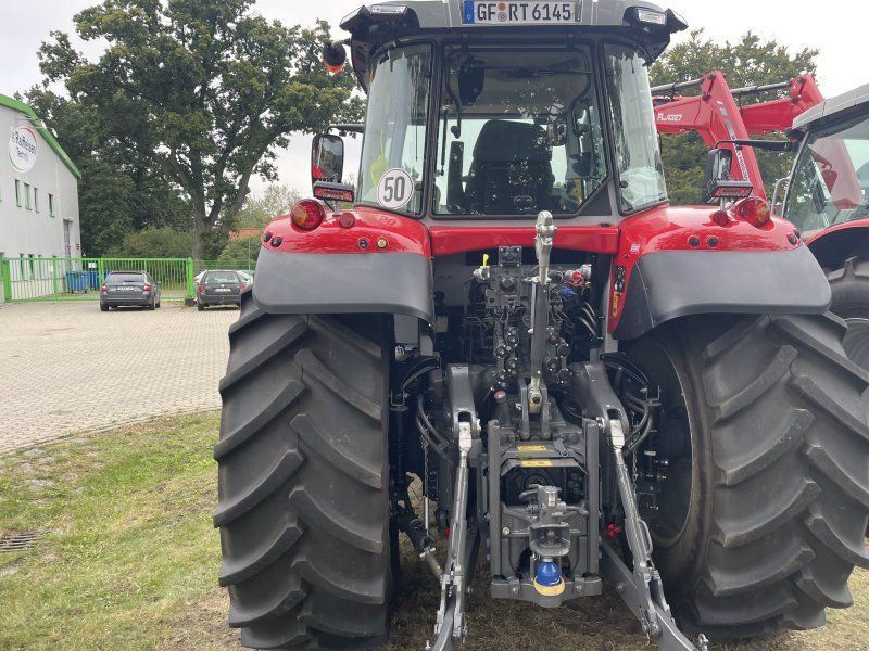 Massey Ferguson 6S.145 Dyna-VT CLUSIVE