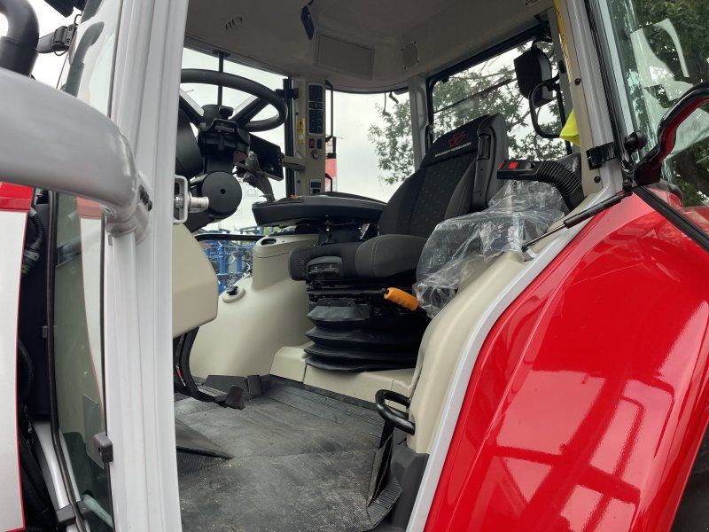 Massey Ferguson 6S.145 Dyna-VT CLUSIVE