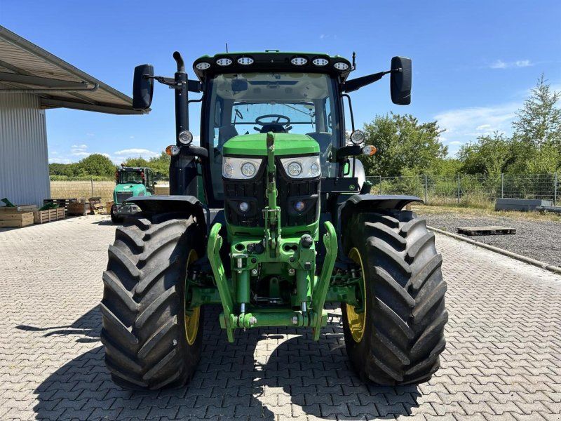 John Deere 6R 130