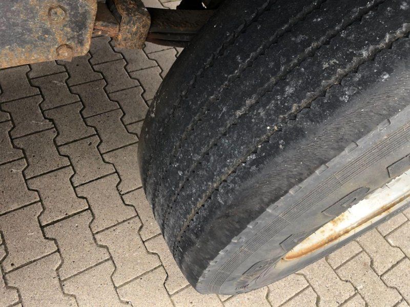 Kässbohrer D19