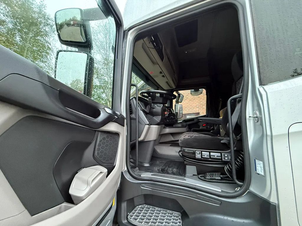 Scania R450 NGS 4X2EB Lowliner Retarder Standairco Smarttacho 2 German truck