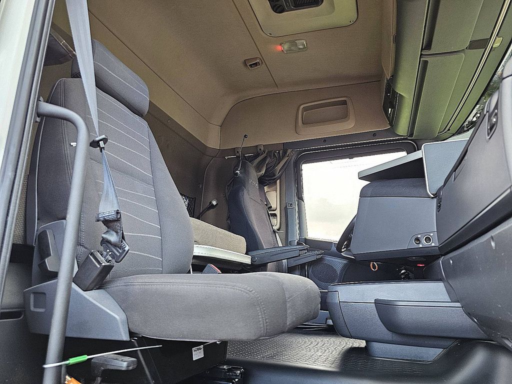 SCANIA R450