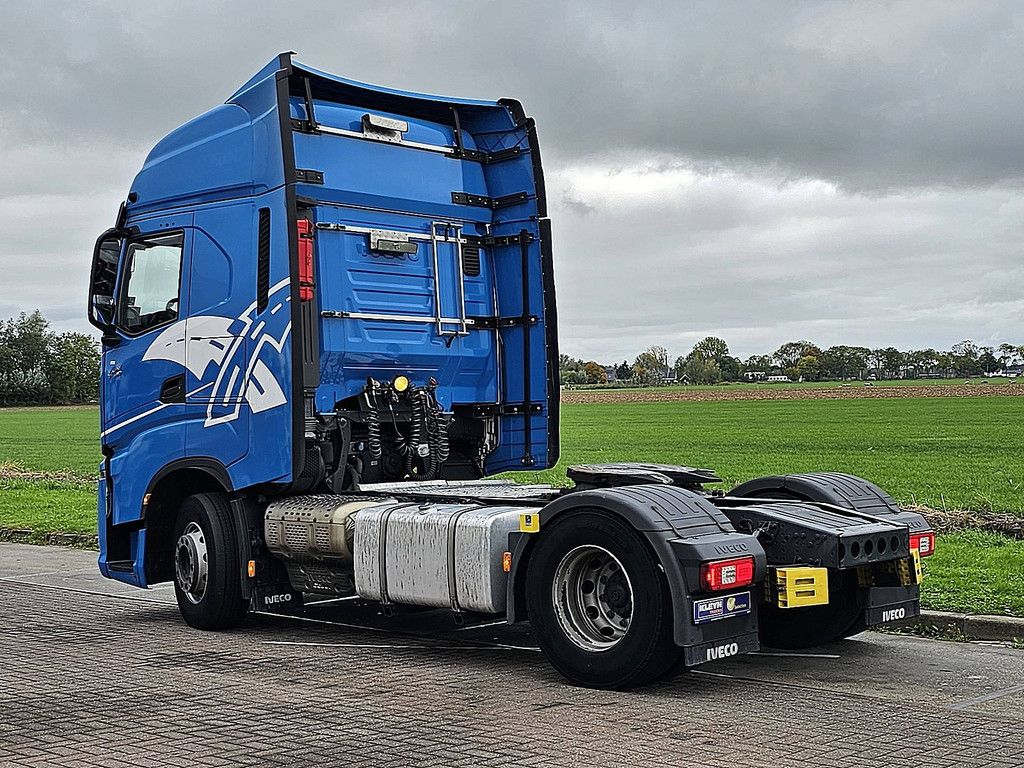 IVECO S-WAY AS440S48