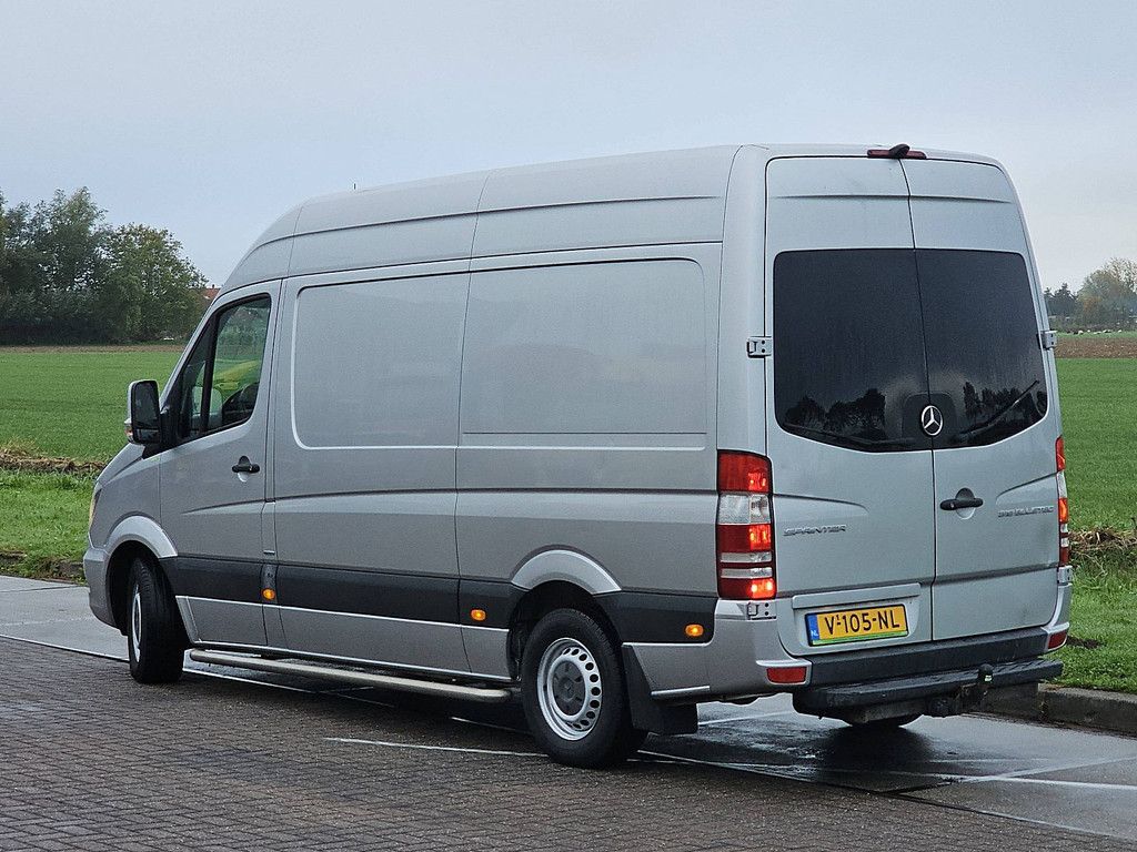 MERCEDES-BENZ SPRINTER 319 ac v6 3.0ltr euro6!