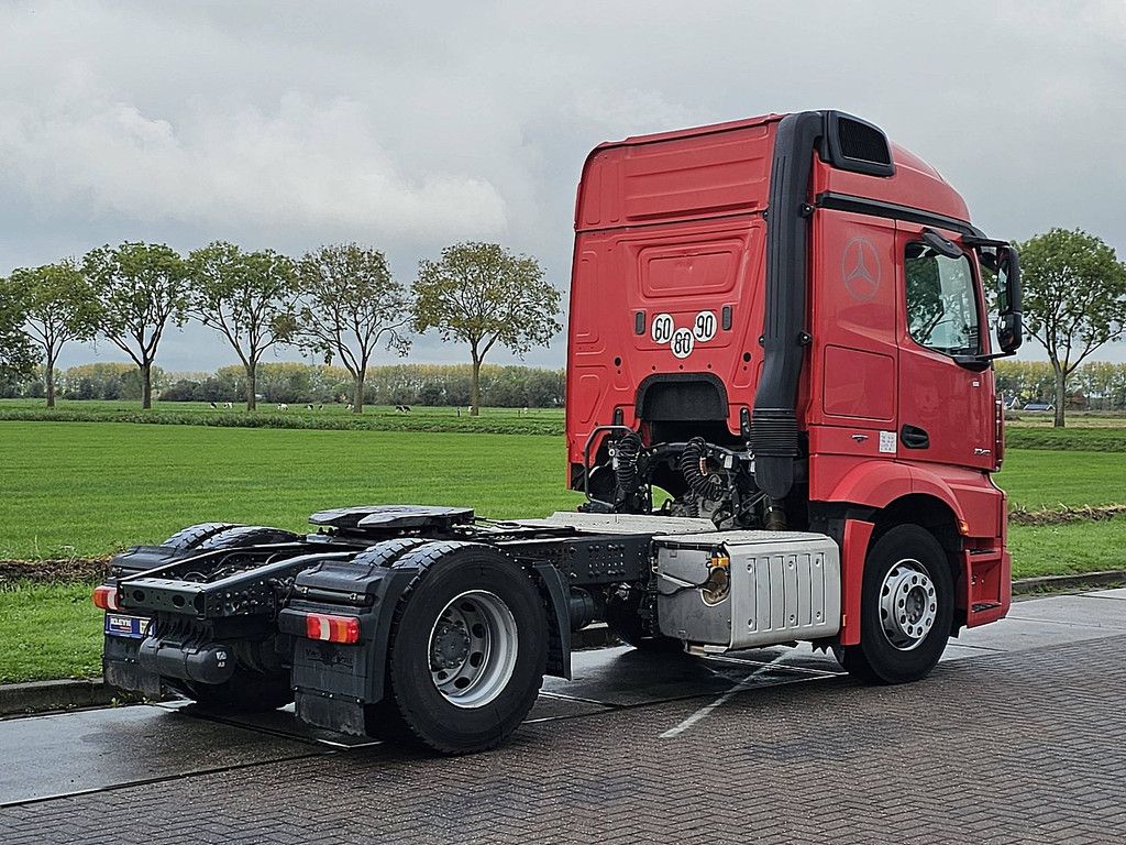 MERCEDES-BENZ ACTROS 1845 LS