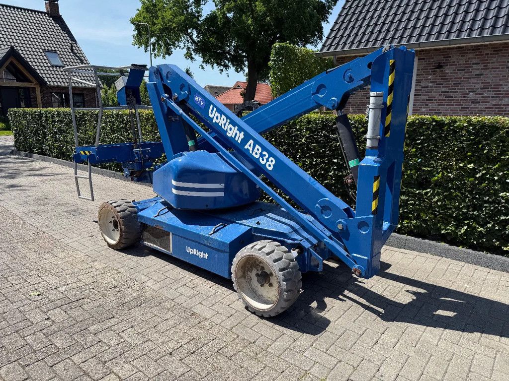 Upright ab 38 n