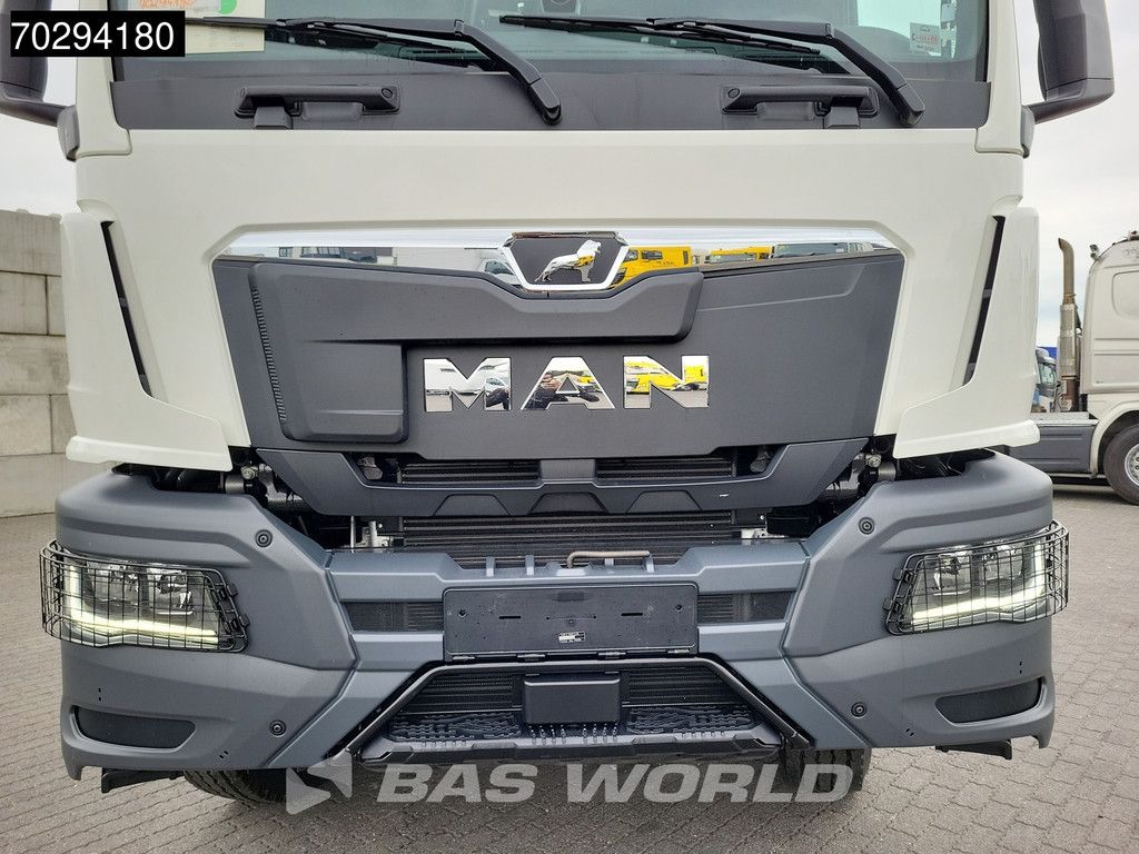 MAN TGS 41.440 8X4 New! 12m3 Schwing Mixer Big-Axle Steelsuspension Automatic Euro 6