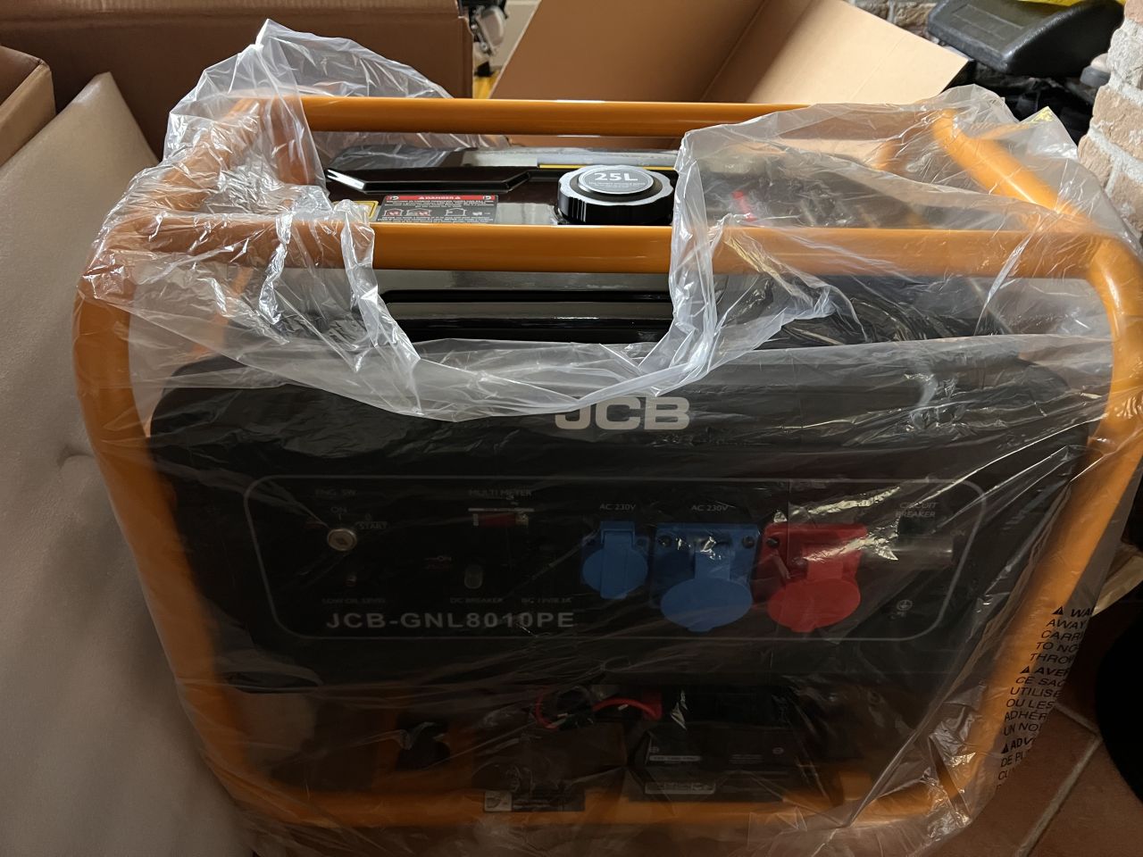 JCB 457cc generator