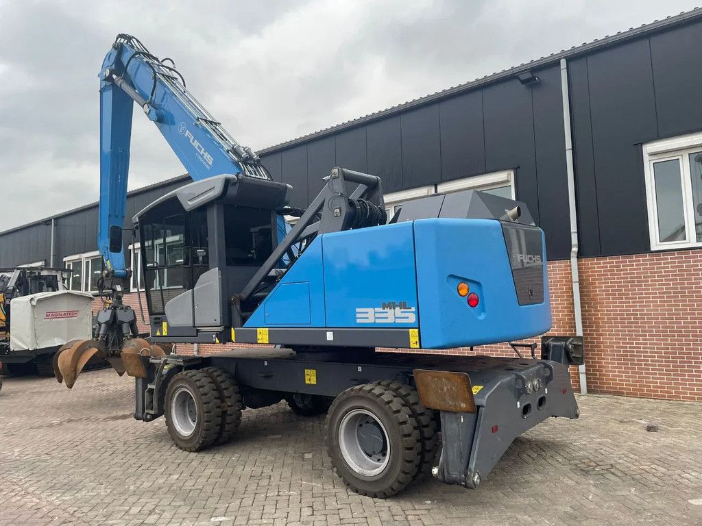 Fuchs MHL335
