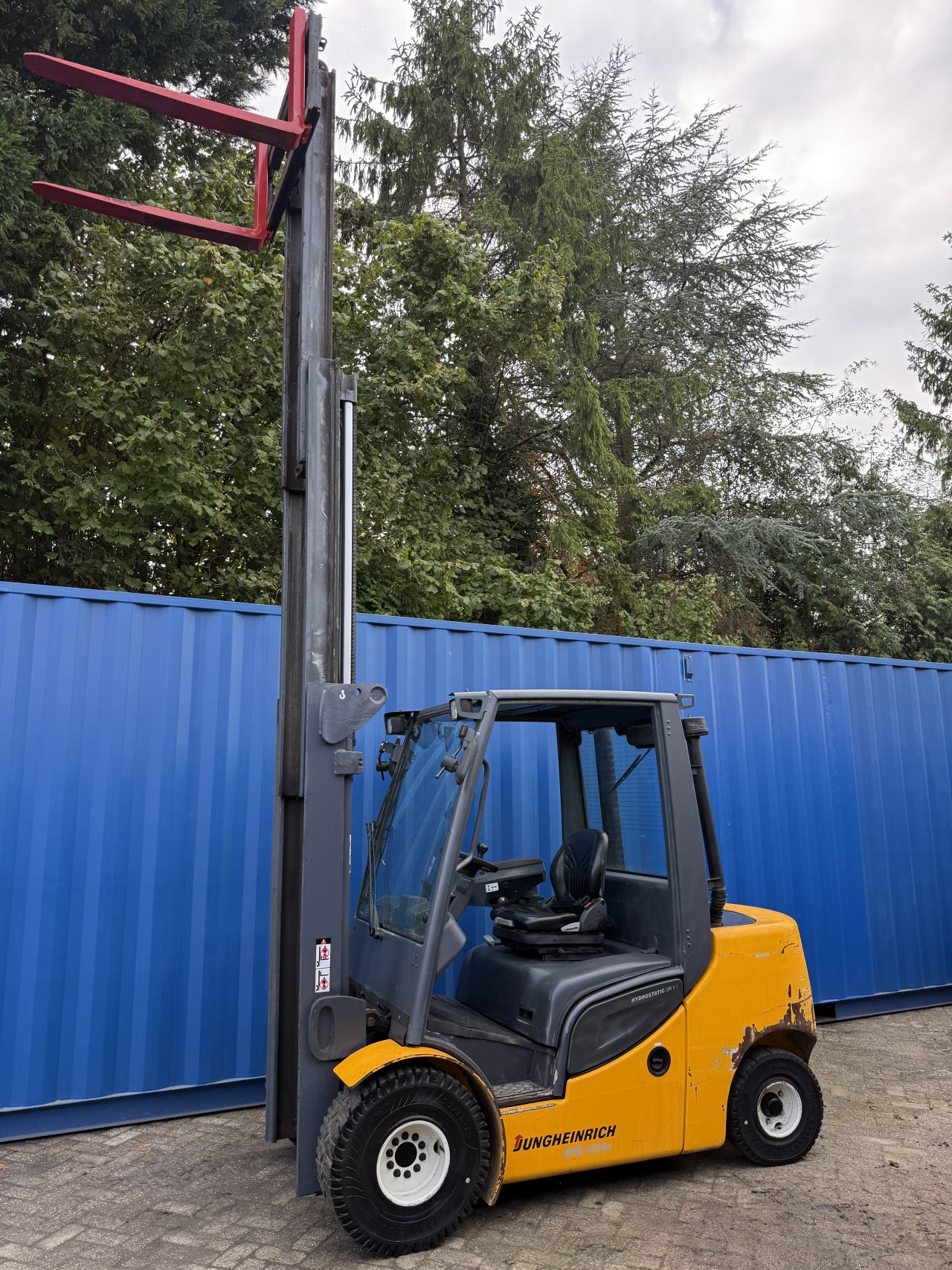 Jungheinrich 3.5 tonner diesel 3-delige mast + sideshift