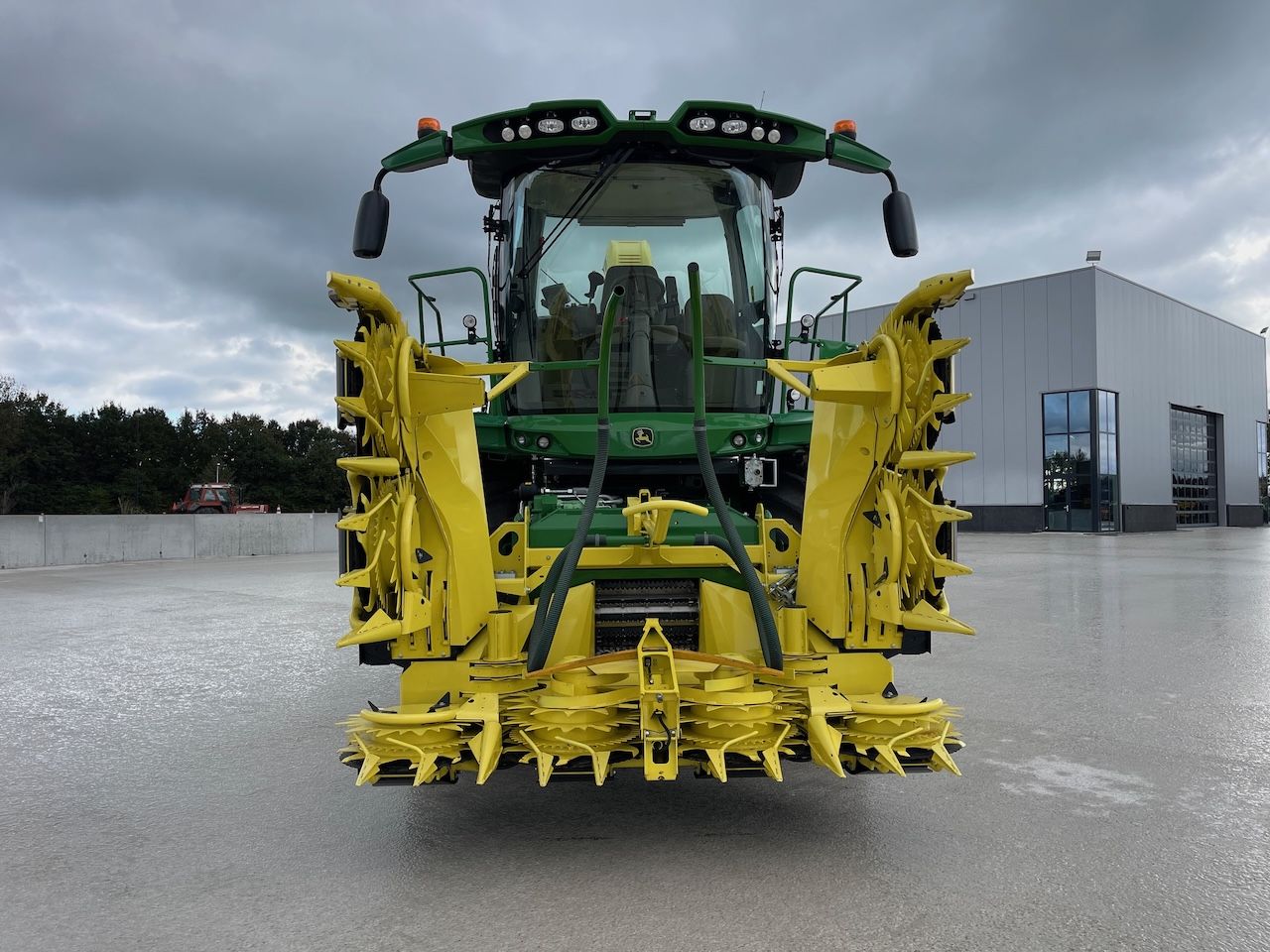 John Deere 8200 140 uur!!! Ex Demo