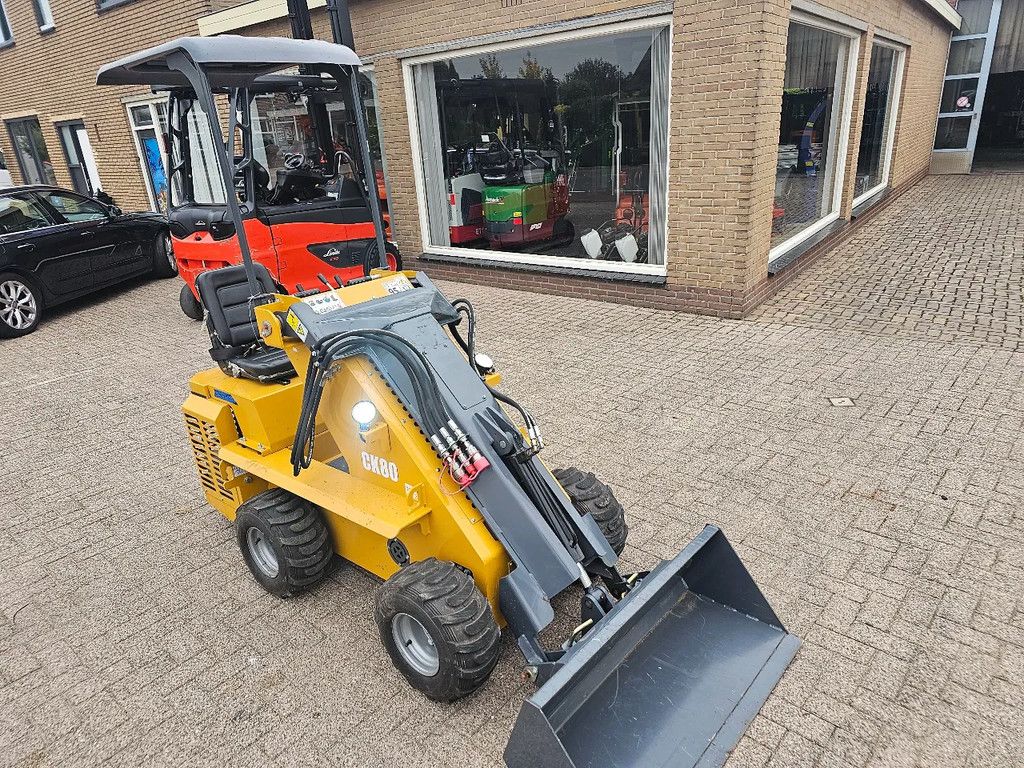 Bobcat Skidster loader shovel ck80