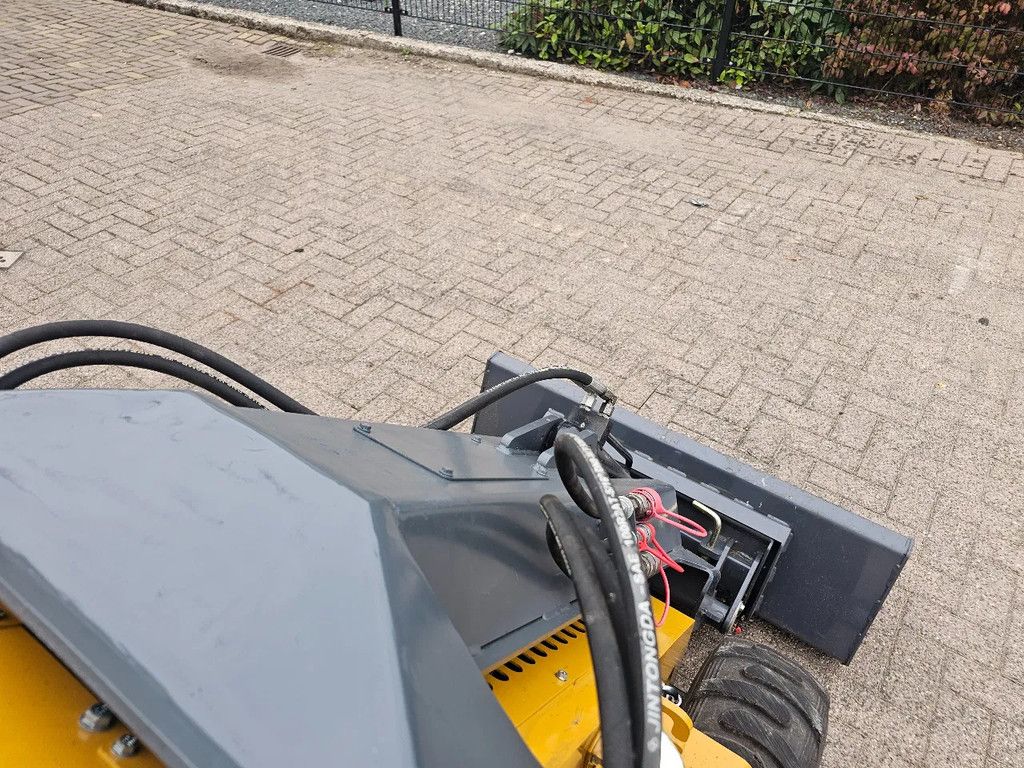 Bobcat Skidster loader shovel ck80