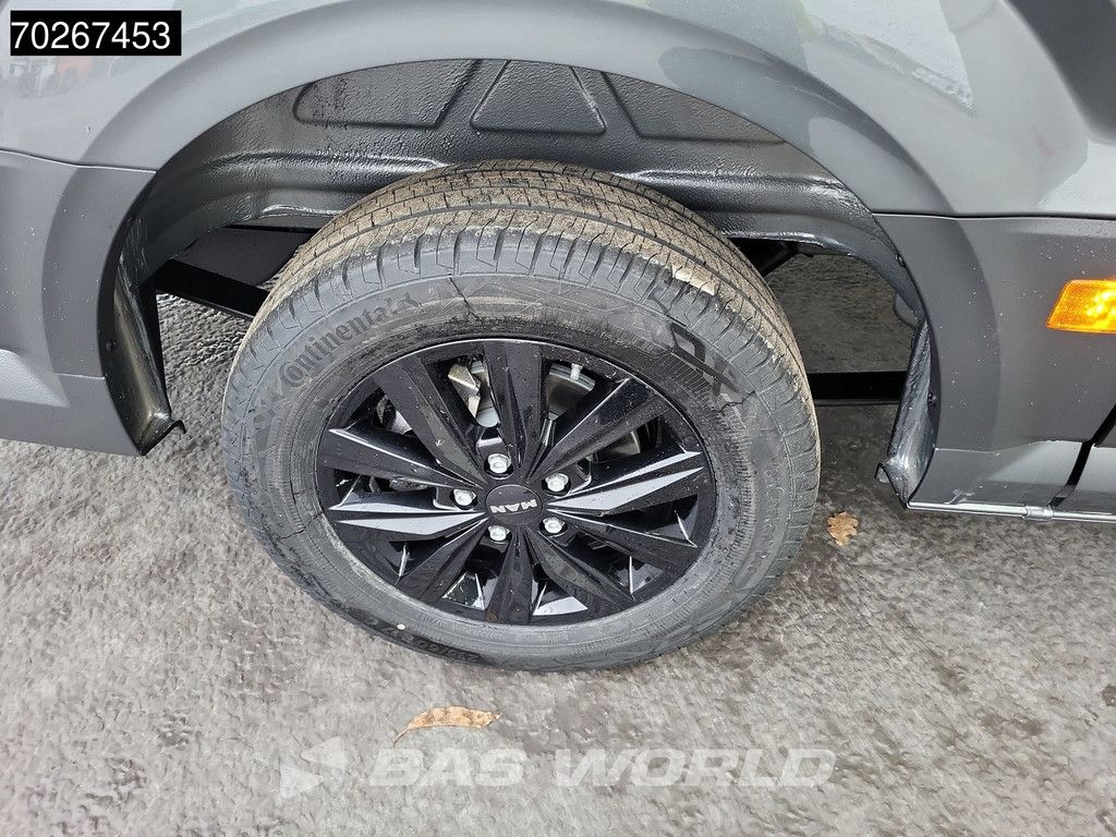 MAN TGE 3.180 Automaat 2025 model Facelift Black Edition L3H3 ACC Trekhaak L2H2 11m3 A/C Towbar