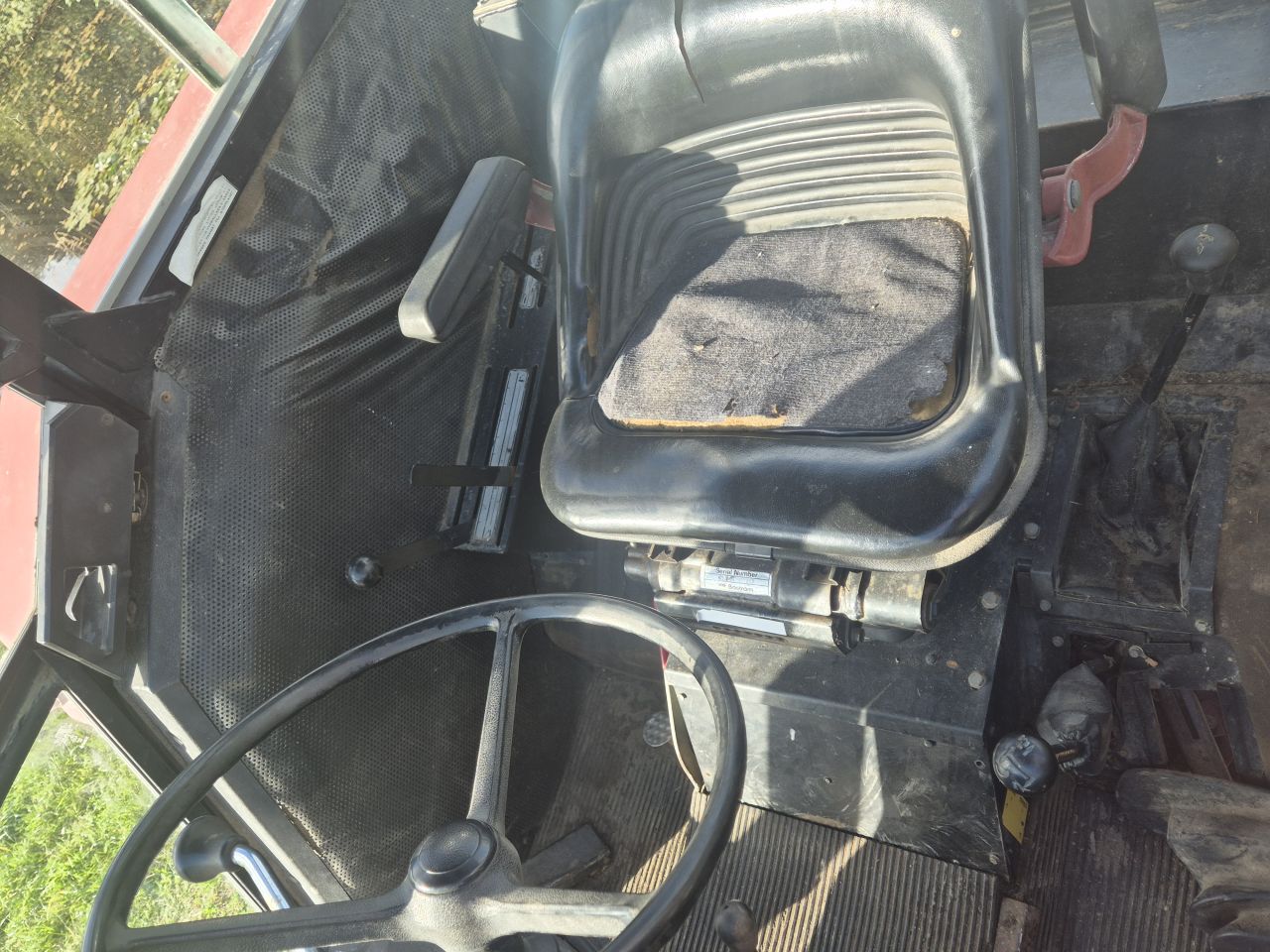 International 844 S