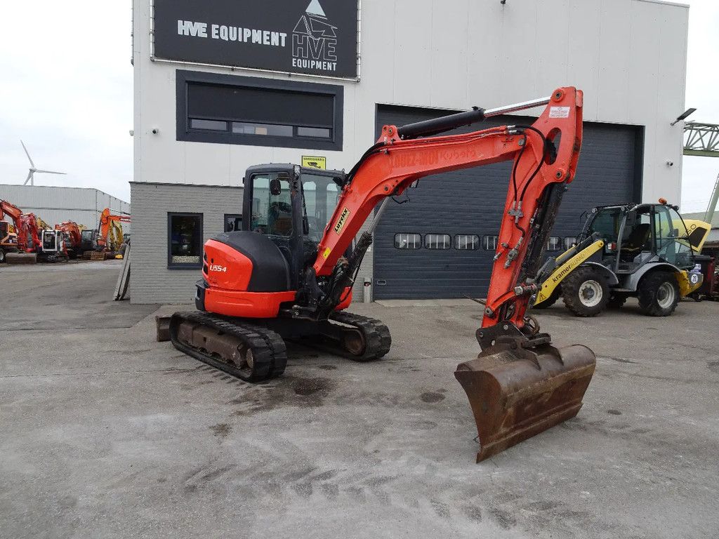 Kubota U55-4