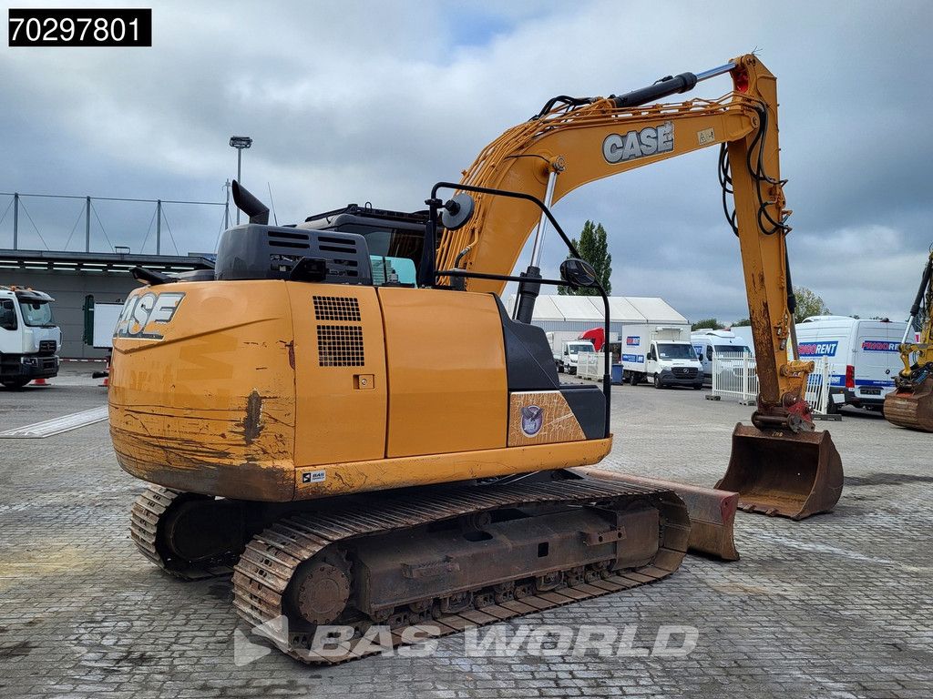 Case CX130 D