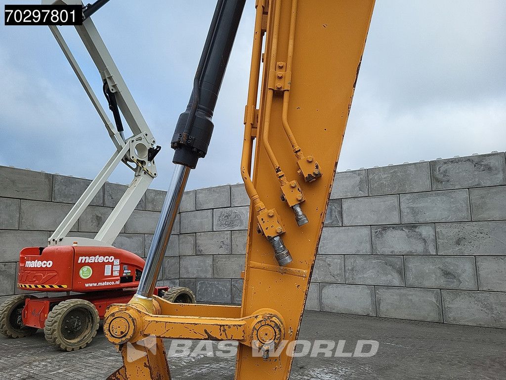 Case CX130 D