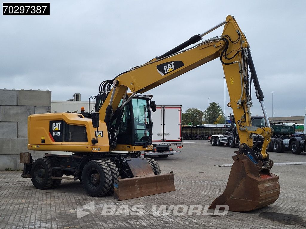 Caterpillar M316F M316 F OUTRIGGERS + BLADE