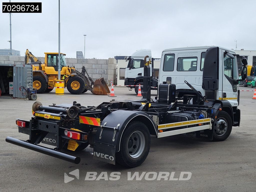 Iveco Eurocargo 120-220 4X2 12tonner HYVA 06-37-S Hooklift Manual ACC Euro 6