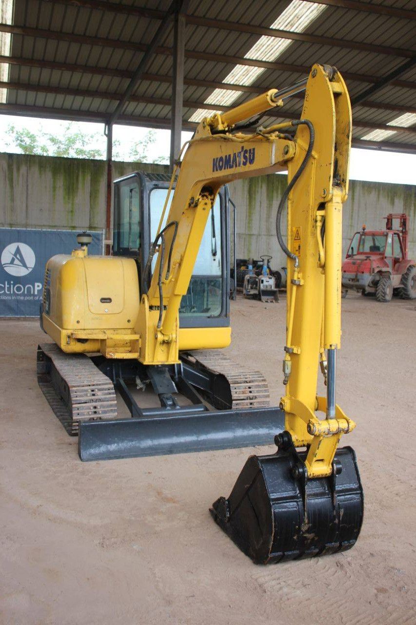 Raupenbagger Komatsu PC56-7 Diesel 34,6 kW