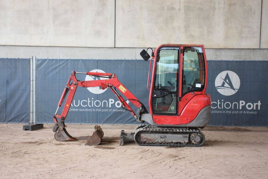 Mini excavator Yanmar SV15 Diesel 12.1kW 2014