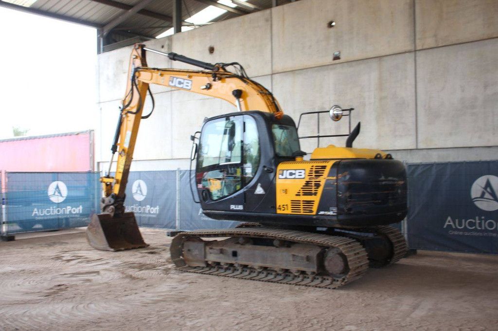 Raupenbagger JCB JS130LC Diesel 81kW 2019