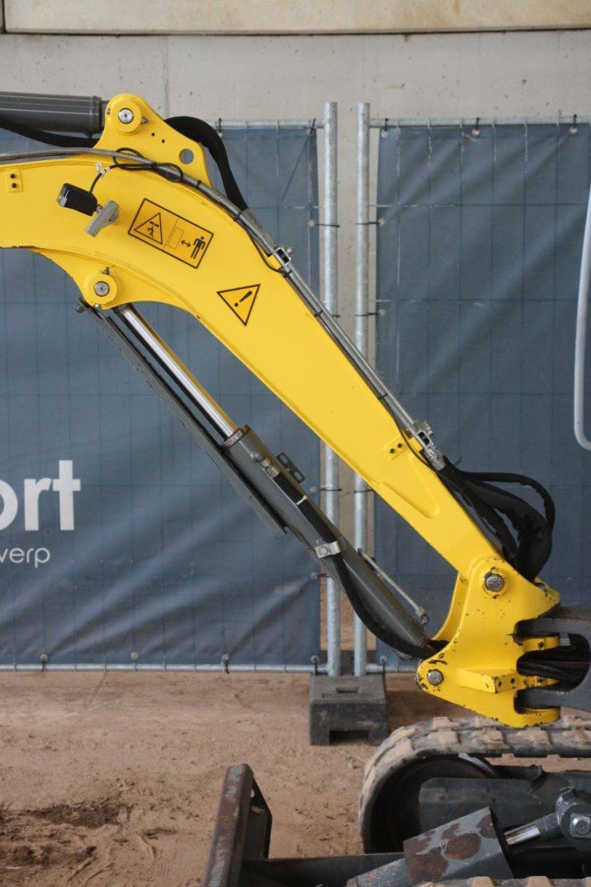 Mini excavator Wacker Neuson ET24 Diesel 13.4kW 2014