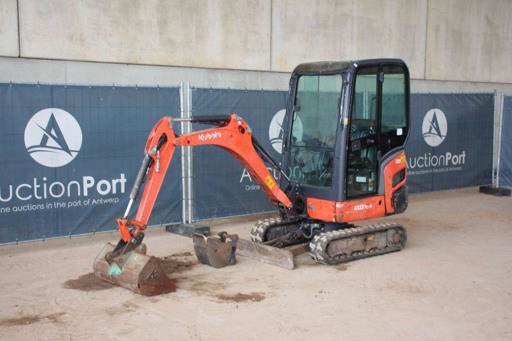 Mini excavator Kubota KX016-4 Diesel 9.6kW 2013