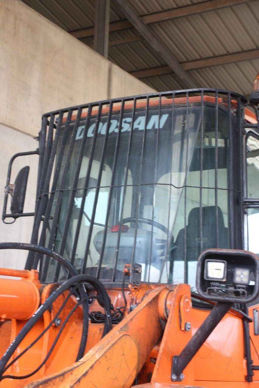 Wheel loader Doosan DL250 Diesel 128kW 2013