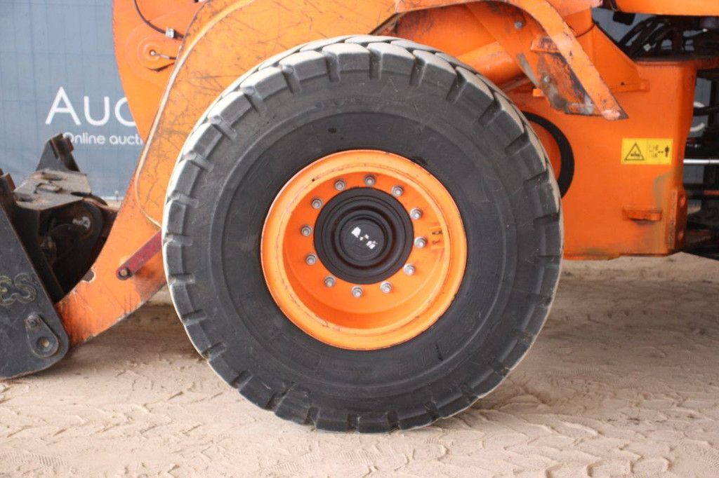 Wheel loader Doosan DL250 Diesel 128kW 2013