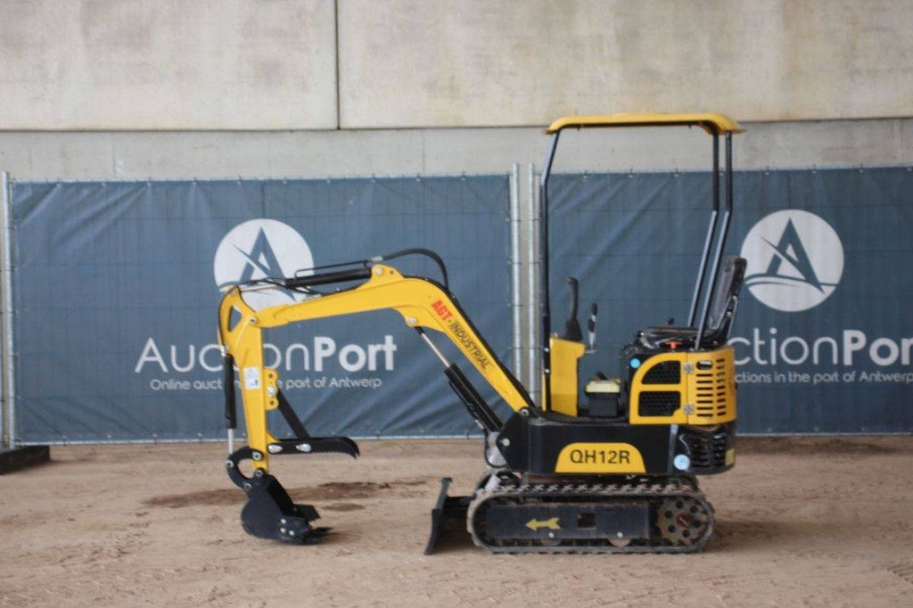 Mini Excavator AGT Industrial QH12R Petrol 13.5 hp 2024 New