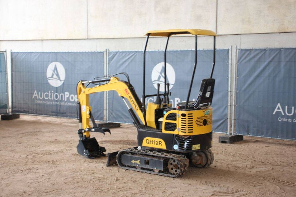 Mini Excavator AGT Industrial QH12R Petrol 13.5 hp 2024 New