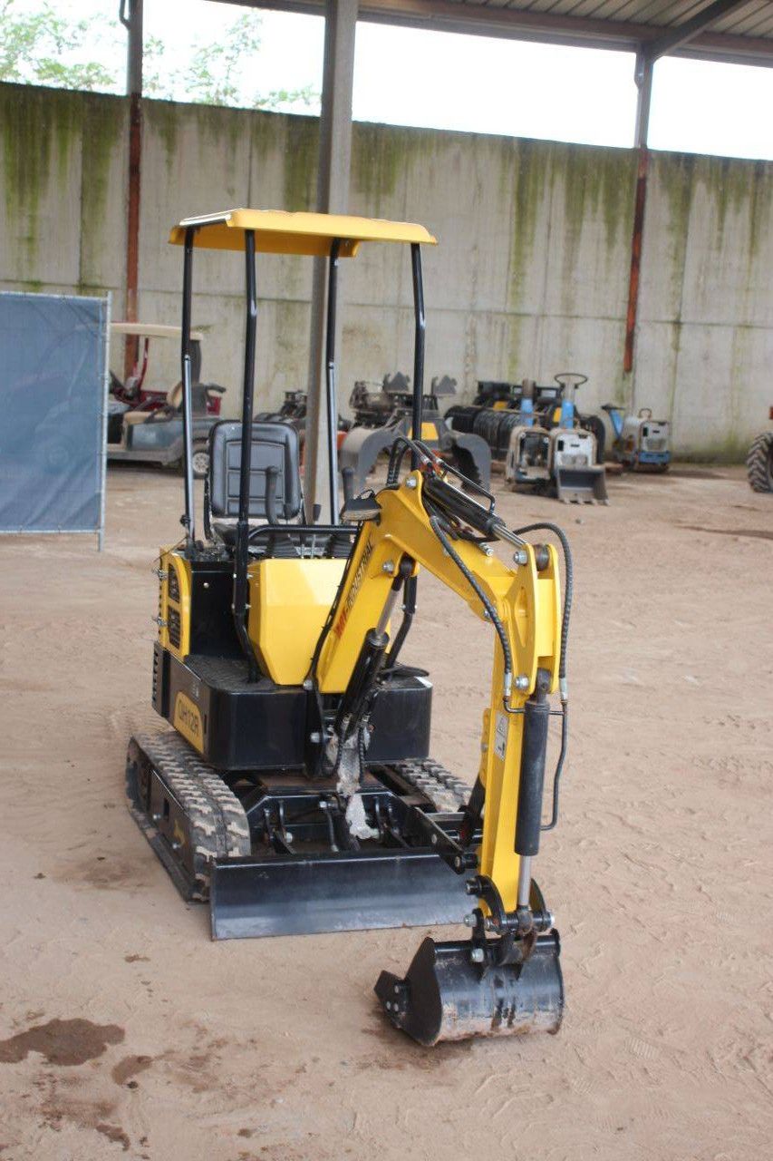Mini Excavator AGT Industrial QH12R Petrol 13.5 hp 2024 New